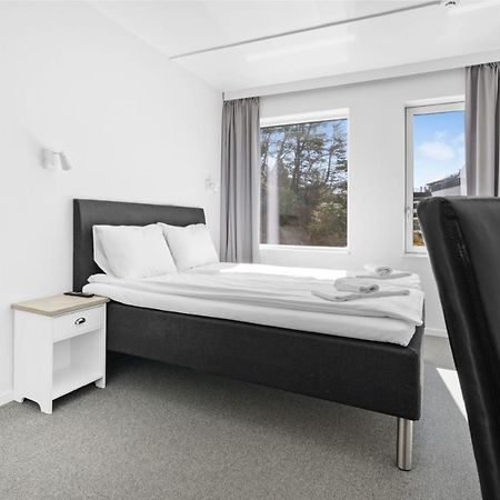 Kinn Hotell Floro Exterior photo