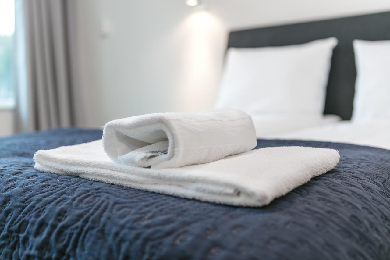 Kinn Hotell Floro Exterior photo